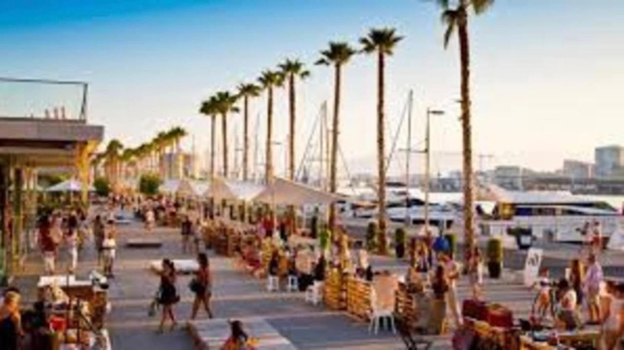 Malagueta Beach House مالقة المظهر الخارجي الصورة